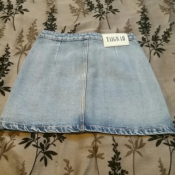 Taigwah Rainbow Sequin Mini Skirt - Picture 4 of 8